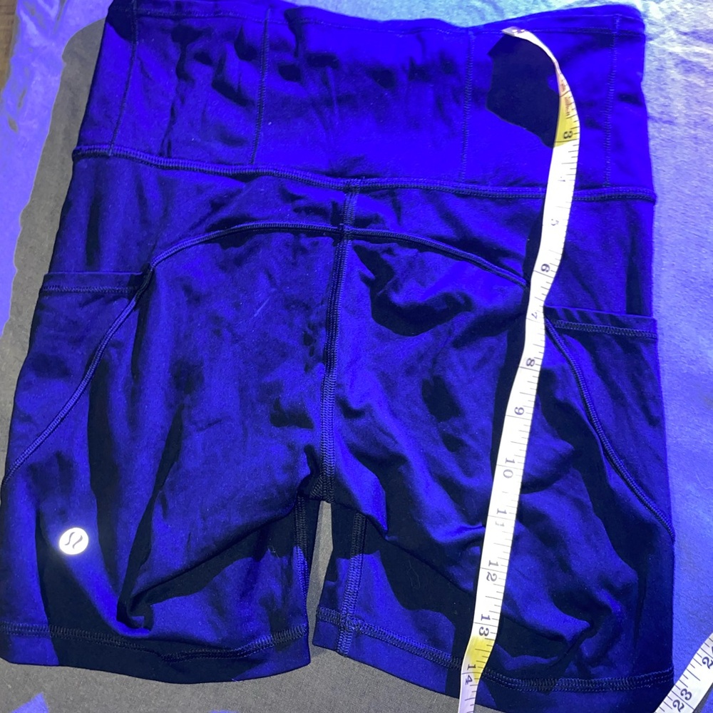 Lululemon - Picture 4 of 6